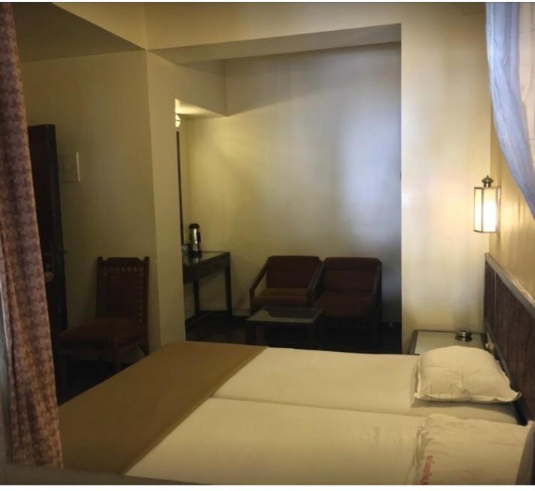 Hotel Ganesh Palace Bombaim Exterior foto